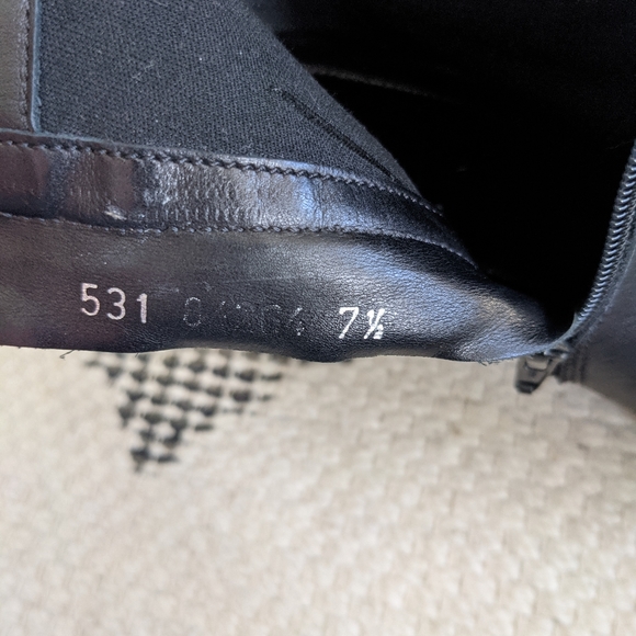 ECCO black leather Chelsea boots - Picture 7 of 10